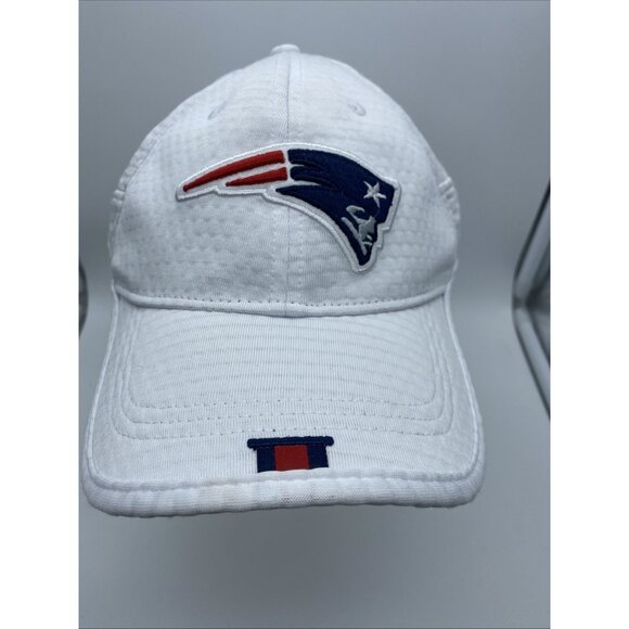 New Era Other - New England Patriots White Adult Baseball Cap Hat Hook-Loop New Era NFL 100